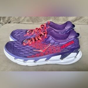 GUC- HOKA One Women Vanquish 2 -Purple/Red size 8.5